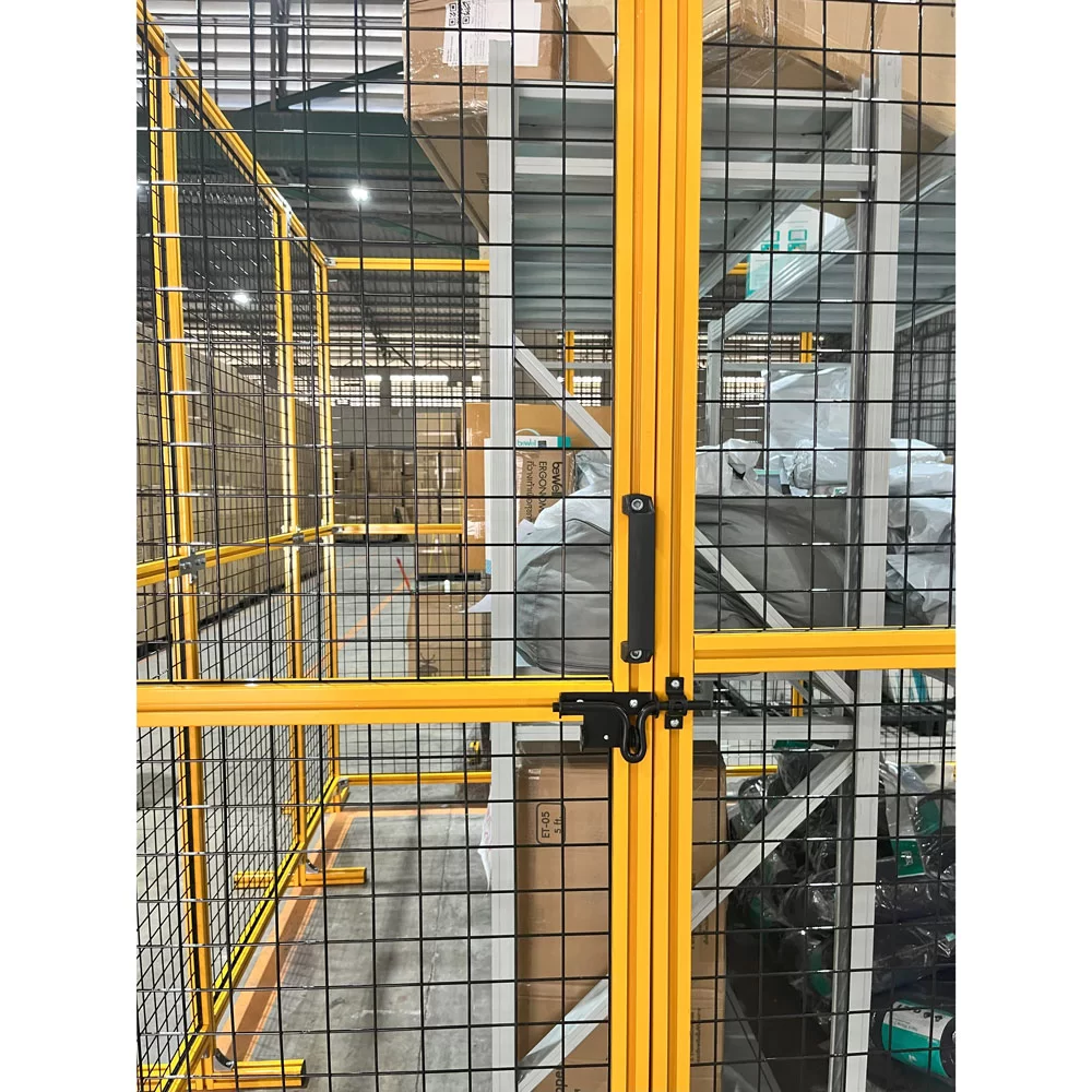 ประตูสวิง Heavy Duty กว้าง 760 มม. สูง 2เมตร