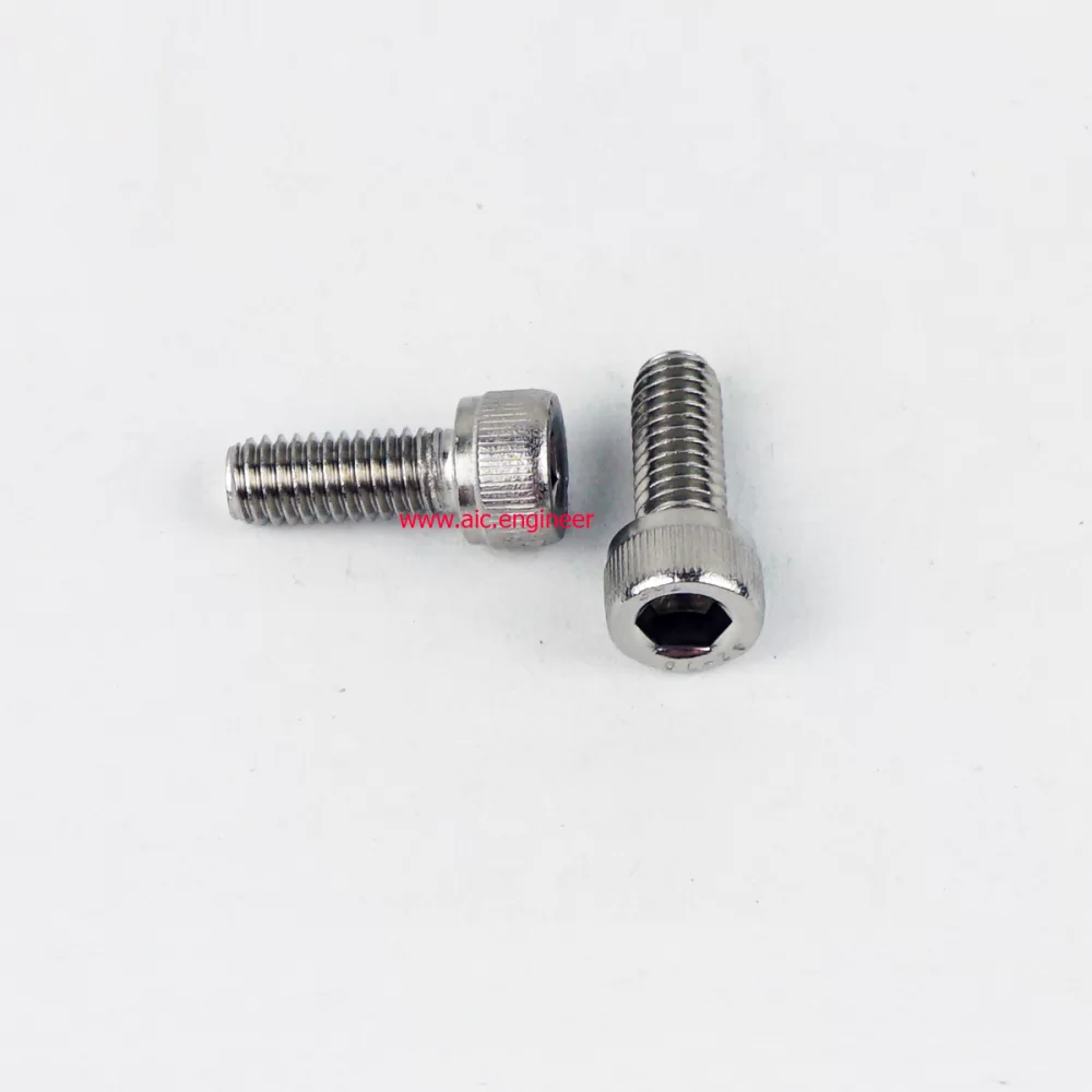 hexagon-socket-head-cap-stainless-m6x15