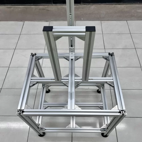 งานประกอบอลูมิเนียมโปรไฟล์ 10/11/68