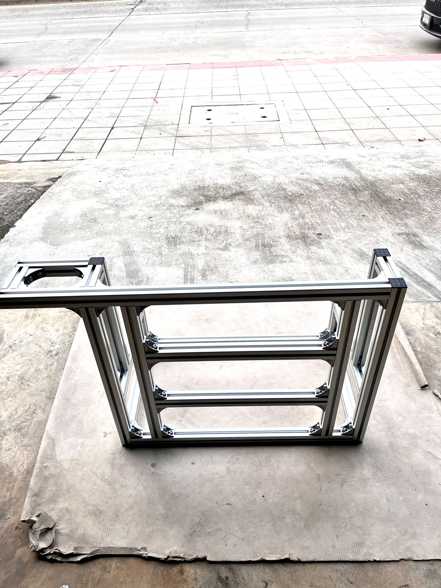 งานประกอบอลูมิเนียมโปรไฟล์ 5/11/68