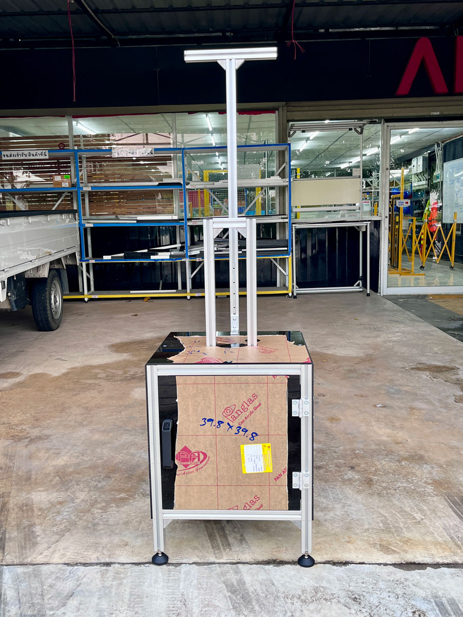 งานประกอบอลูมิเนียมโปรไฟล์ 10/11/68