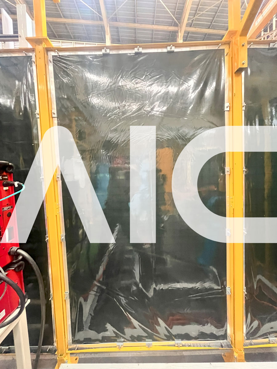 รั้วนิรภัย