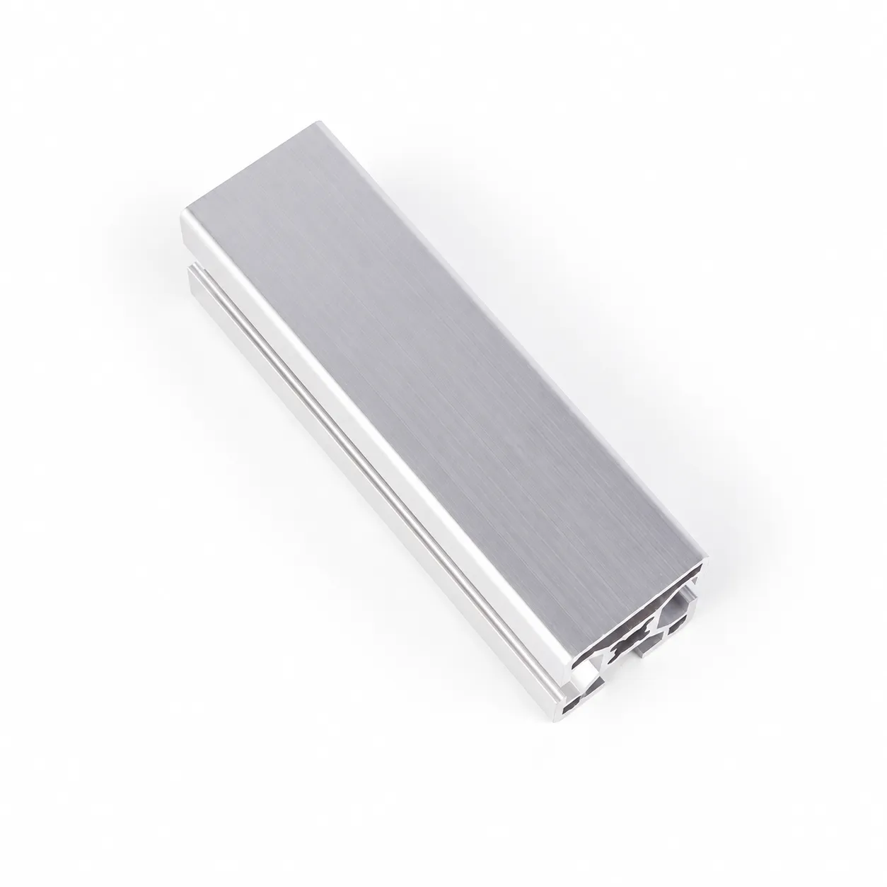AAZ-31C — อลูมิเนียมโปรไฟล์ 30x30mm T-Nut ปิดร่อง 1ด้าน สีเงิน