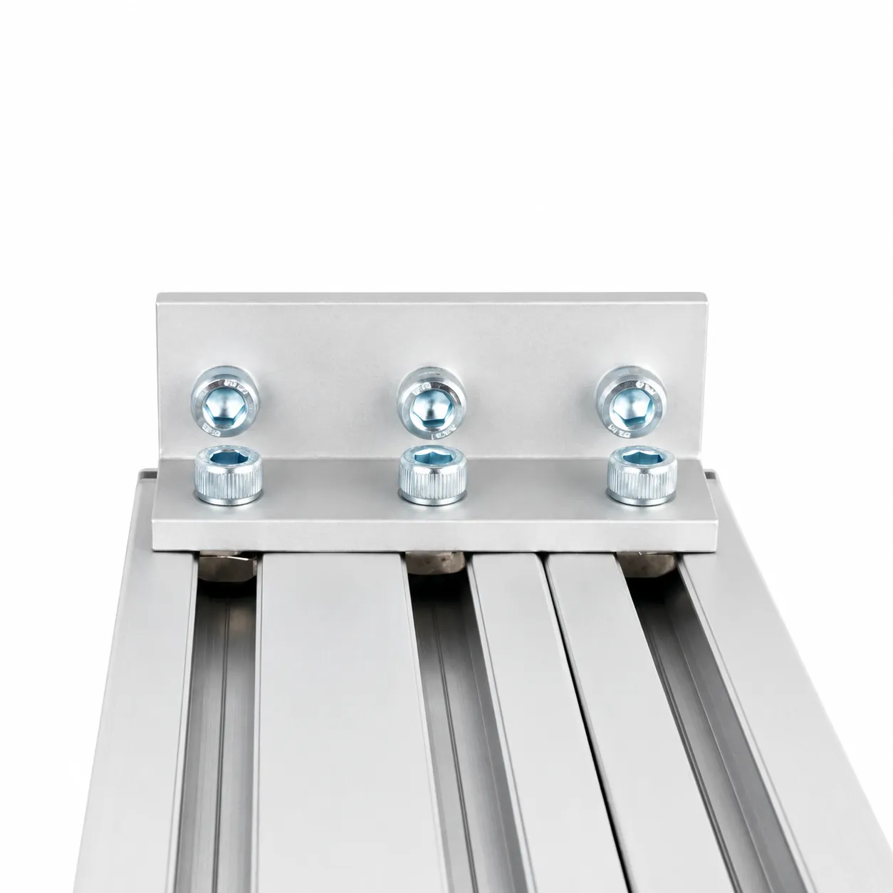 BAB-39 — L Bracket 30x90mm สีเงิน