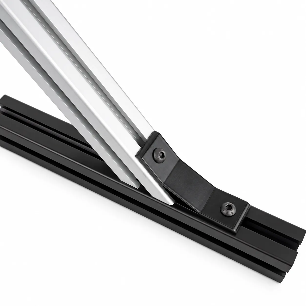 BAC-41B — Hard Bracket 40mm 135องศา สีดำ