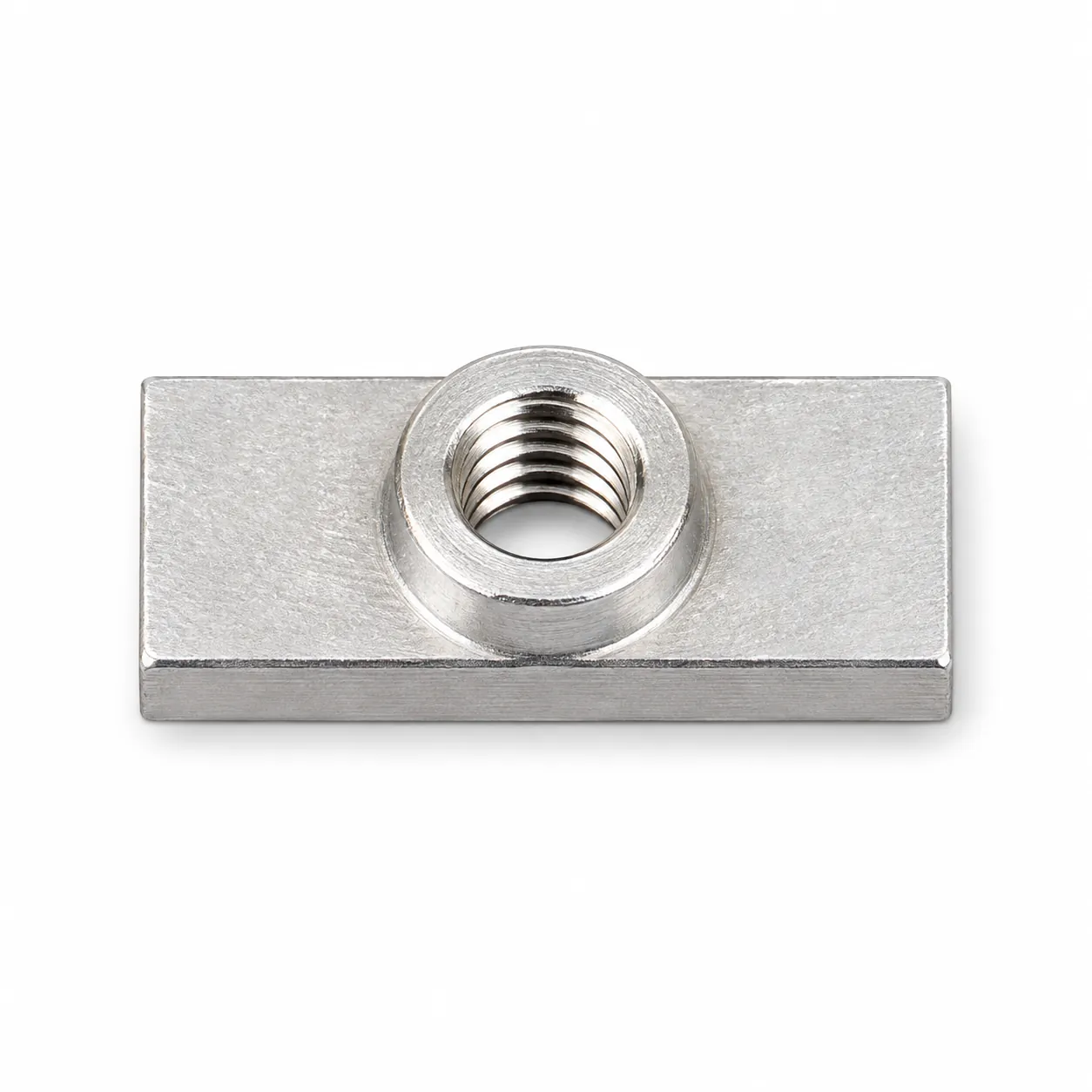 BBA-24F — Flat T-Nut 20mm M4