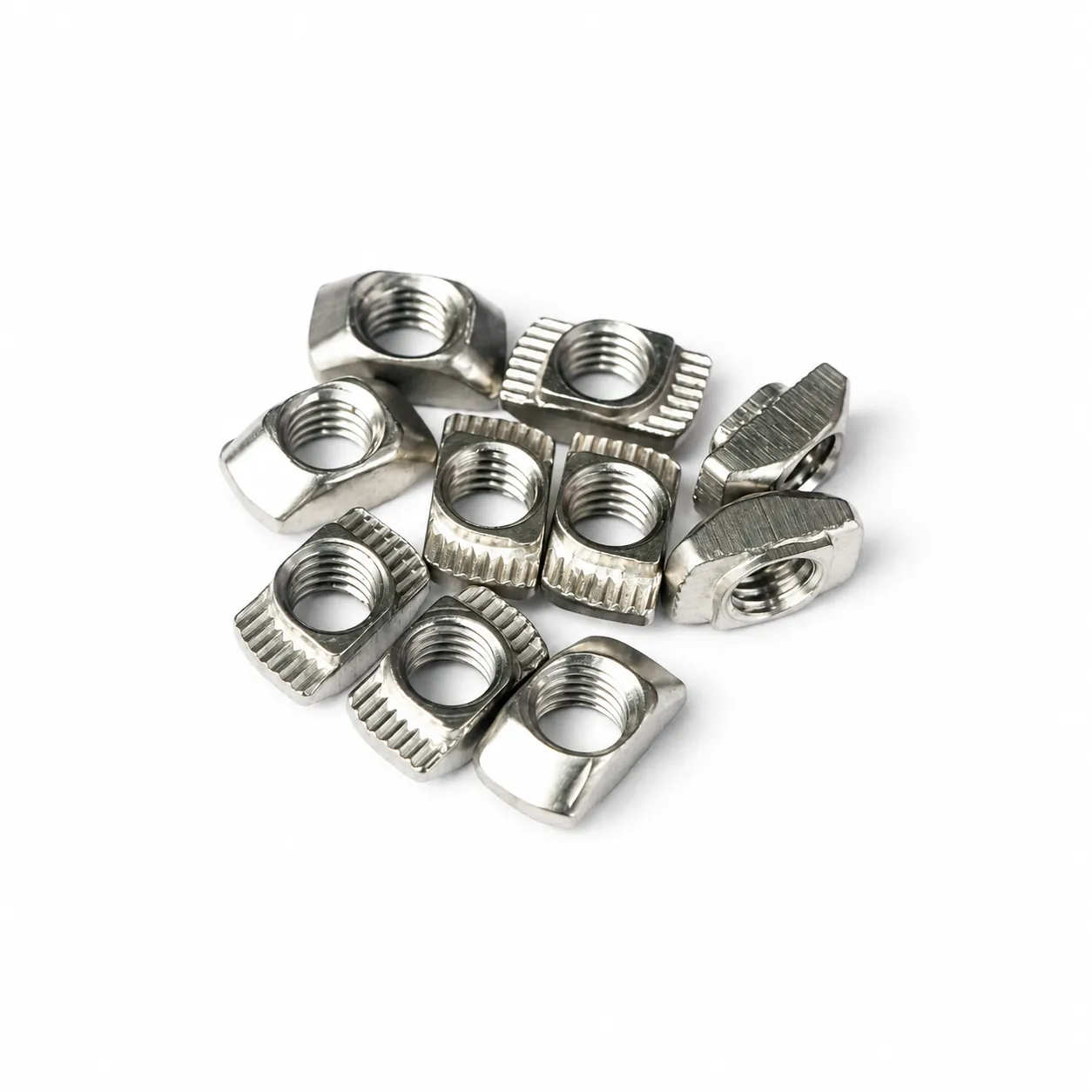 BBB-24 — T-Nut/Free Nut 20mm M4