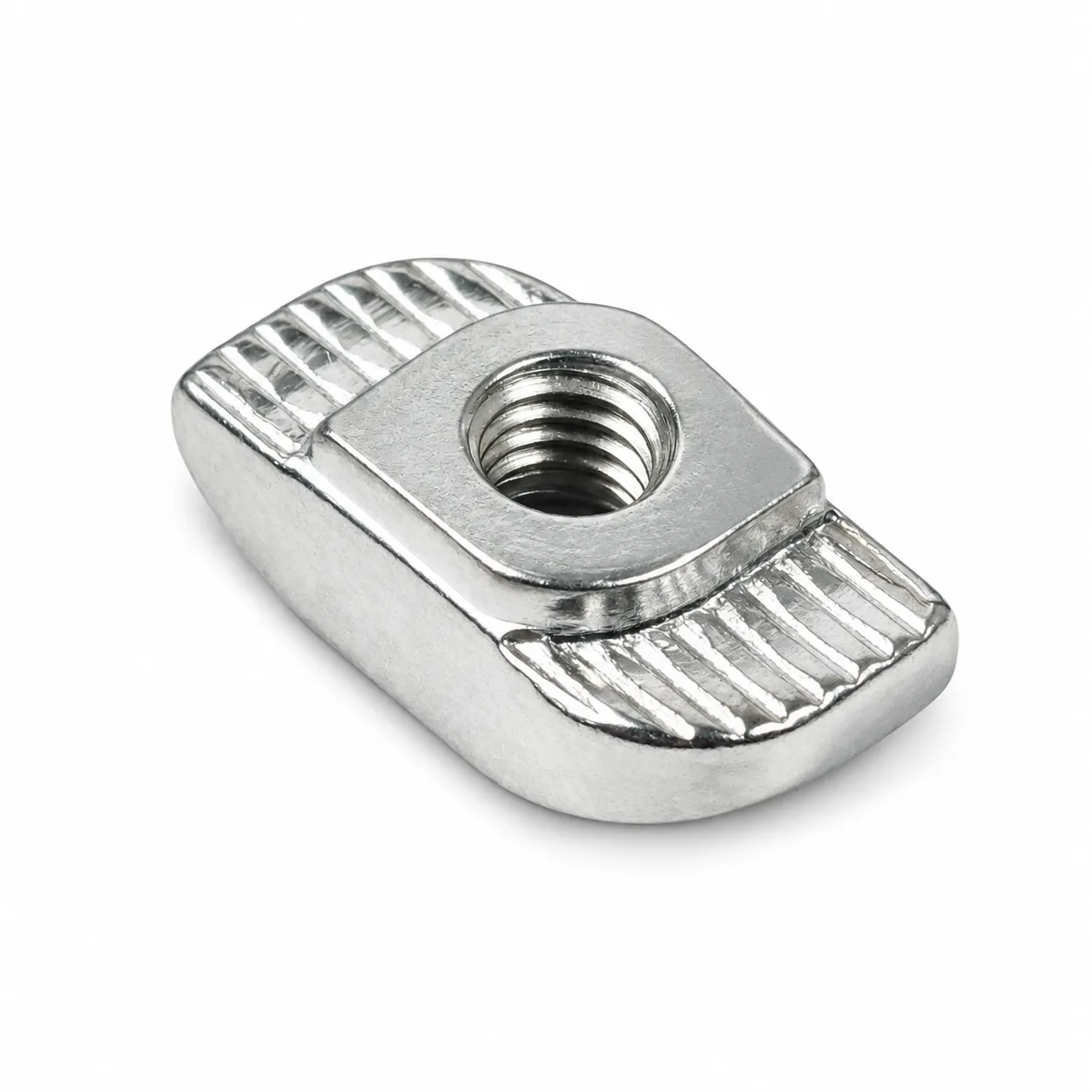 BBB-34 — T-Nut/Free Nut 30mm M4