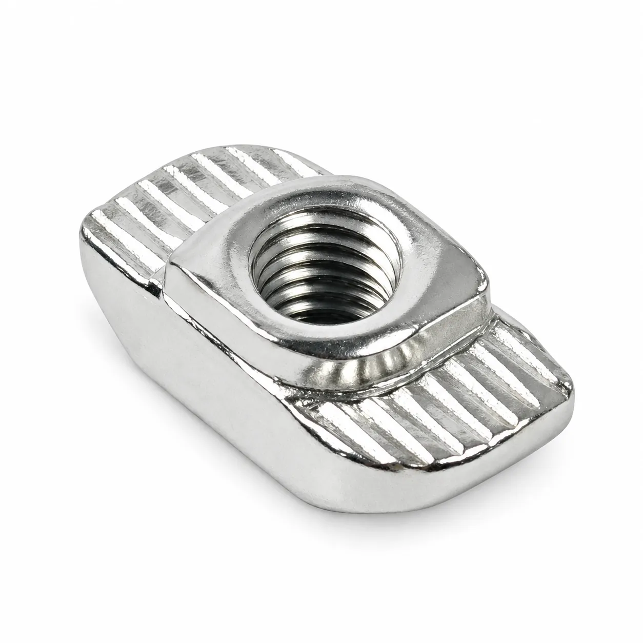 BBB-35 — T-Nut/Free Nut 30mm M5