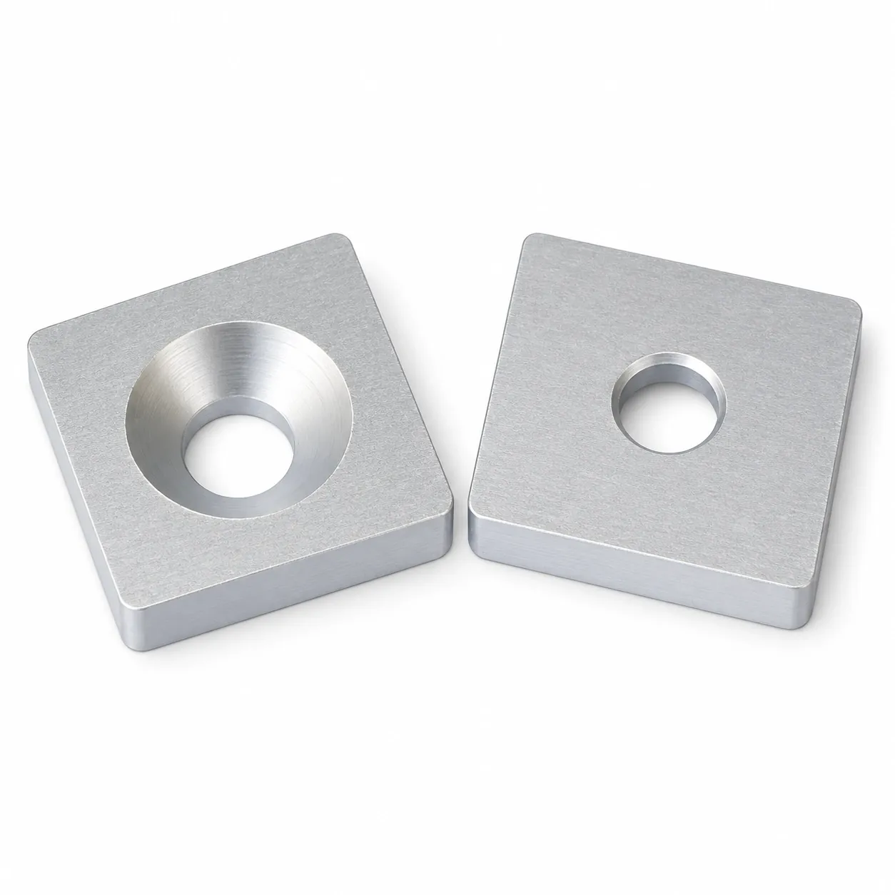 BCE-2BA — Endcap 20x20mm อลูมิเนียม สีเงิน