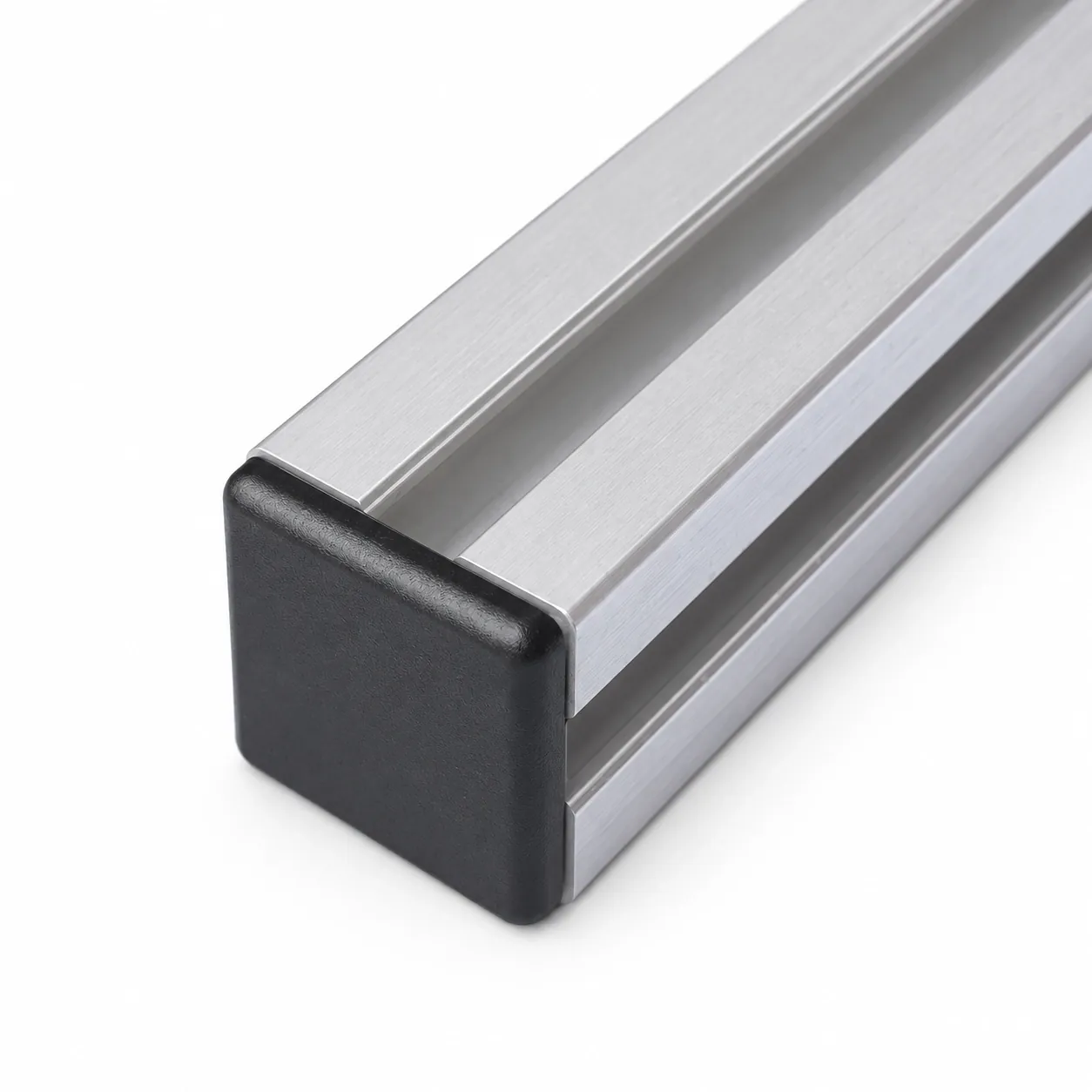 BCE-3 — Endcap 30x30mm สีดำ