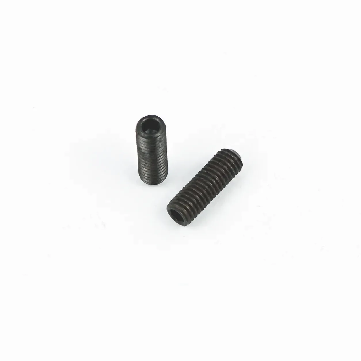 EAE-53 — สกรูตัวหนอนดำ M5x15