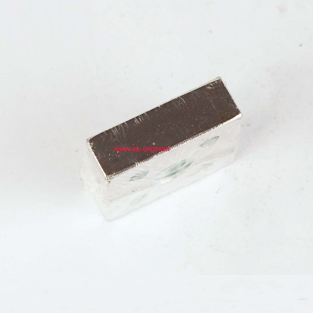 IEZ-48 — Foot Base 40x80mm เหล็ก M16